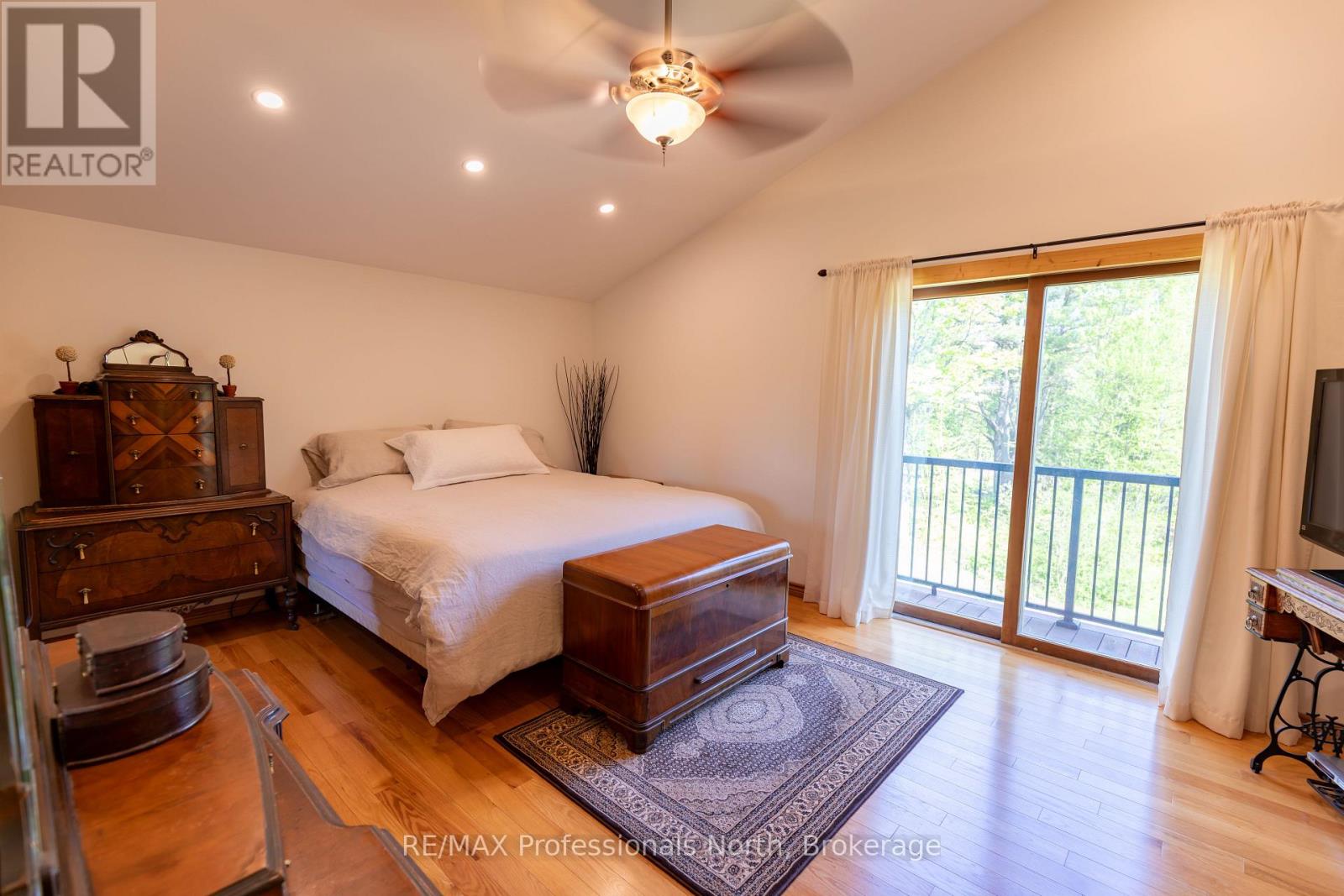 1107 Falkenburg Road, Bracebridge, Ontario  P1L 1X4 - Photo 23 - X12280794