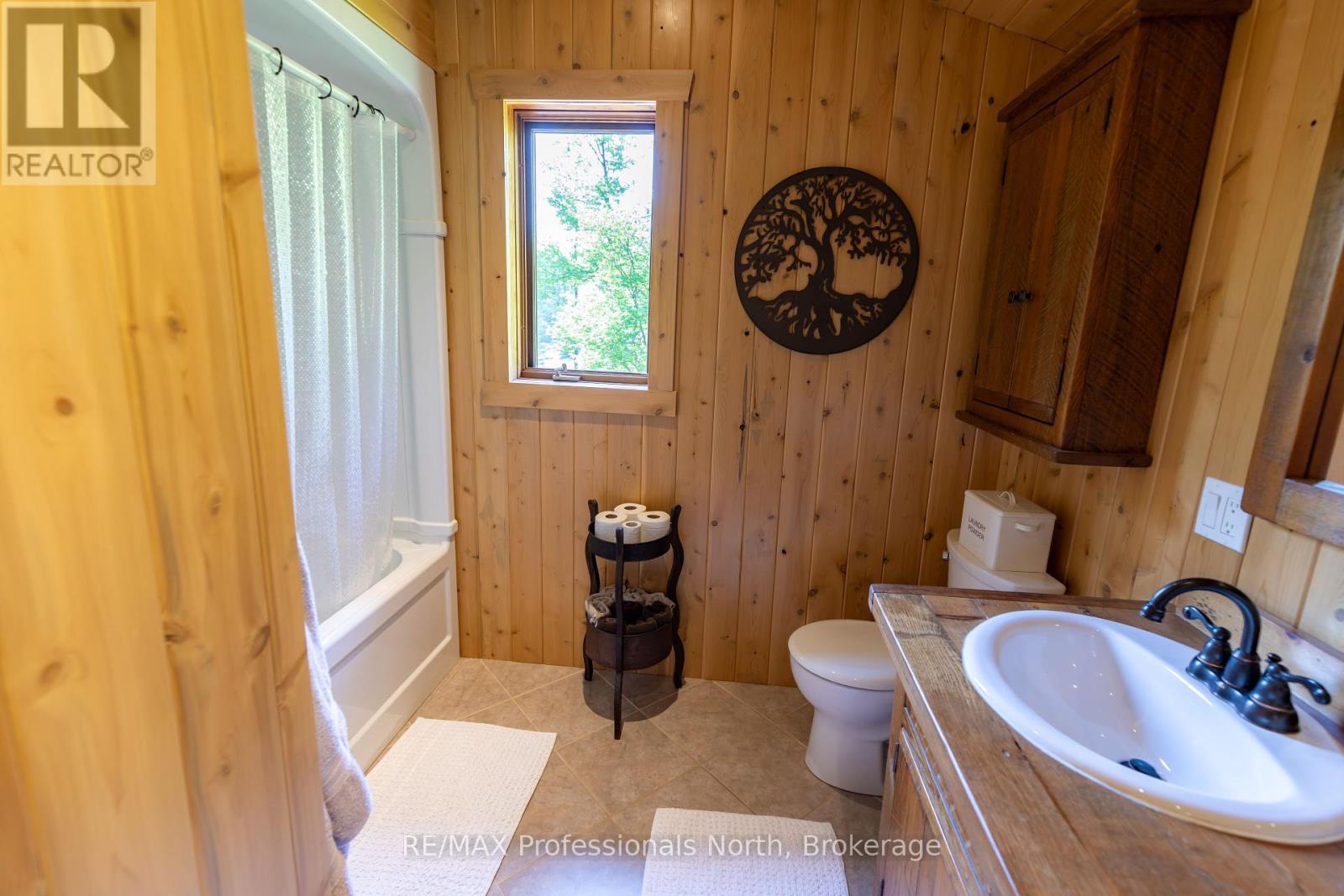 1107 Falkenburg Road, Bracebridge, Ontario  P1L 1X4 - Photo 25 - X12280794