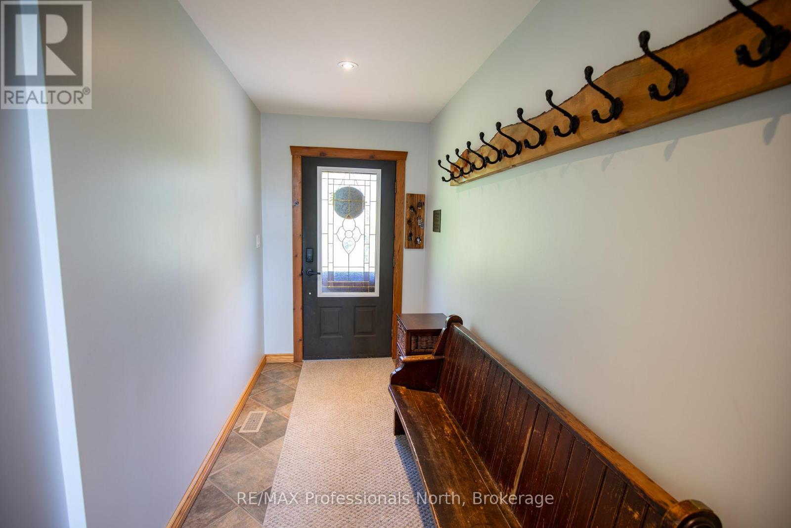 1107 Falkenburg Road, Bracebridge, Ontario  P1L 1X4 - Photo 3 - X12280794