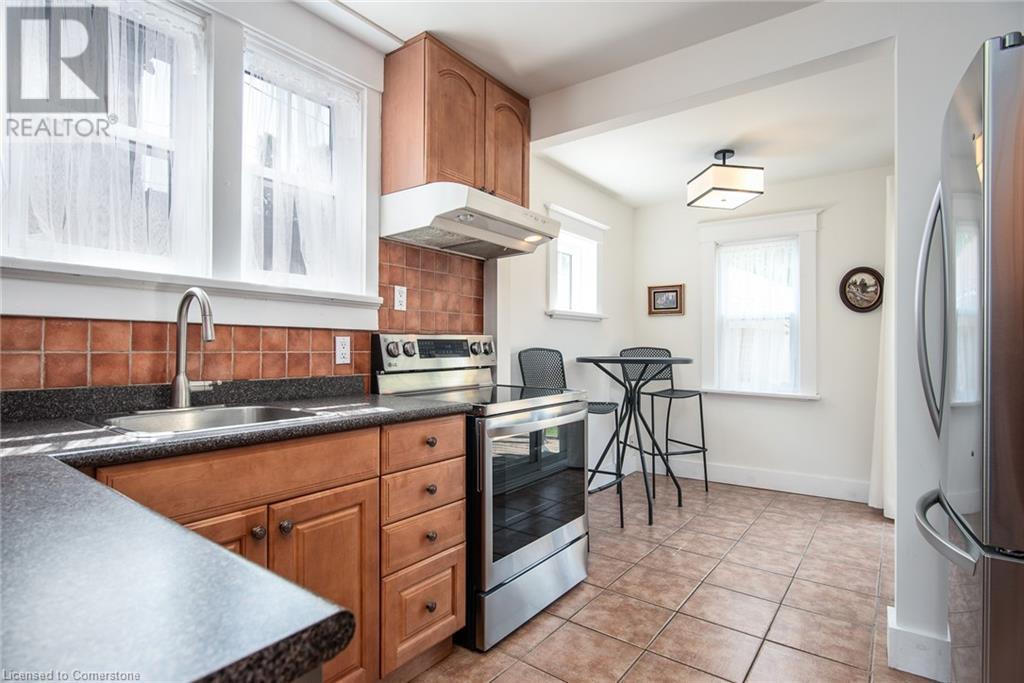 131 Homewood Avenue, Kitchener, Ontario  N2M 1X1 - Photo 21 - 40750694