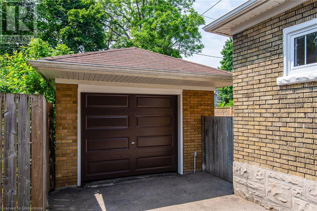 131 Homewood Avenue, Kitchener, Ontario  N2M 1X1 - Photo 6 - 40750694