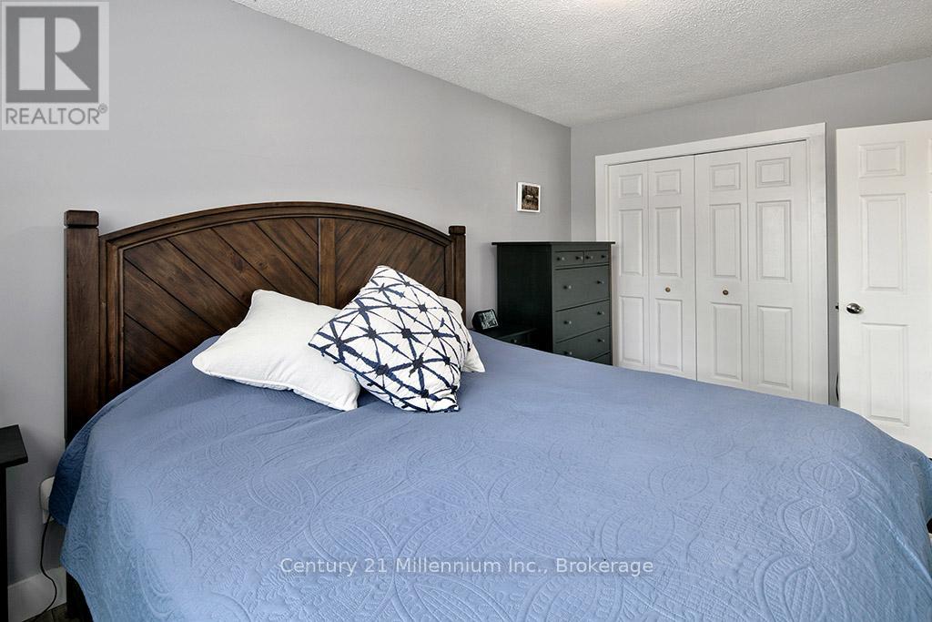 20 Leslie Drive, Collingwood, Ontario  L9Y 4P2 - Photo 13 - S12281051