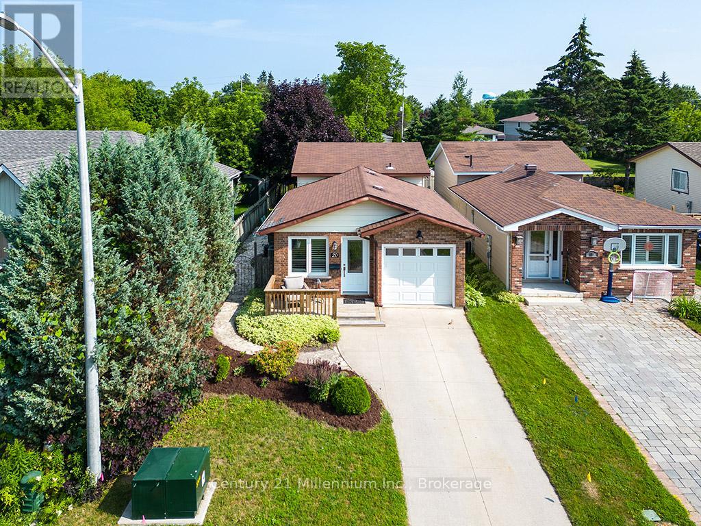 20 Leslie Drive, Collingwood, Ontario  L9Y 4P2 - Photo 2 - S12281051