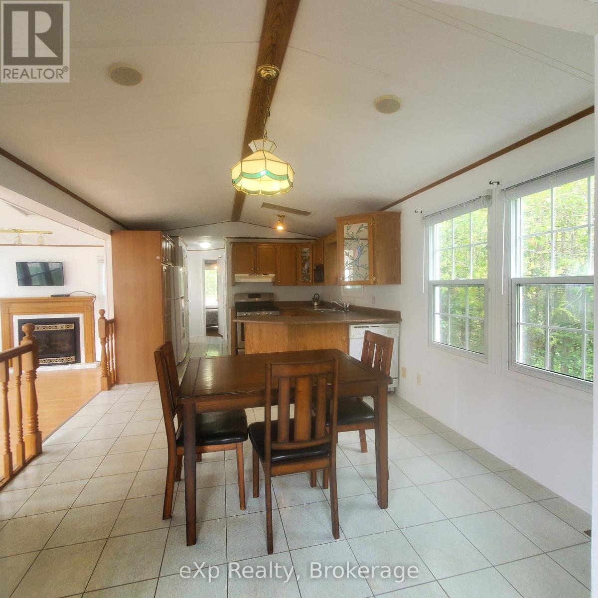 24 Prince Charles Avenue N, Springwater, Ontario  L0L 1P0 - Photo 13 - S12281068