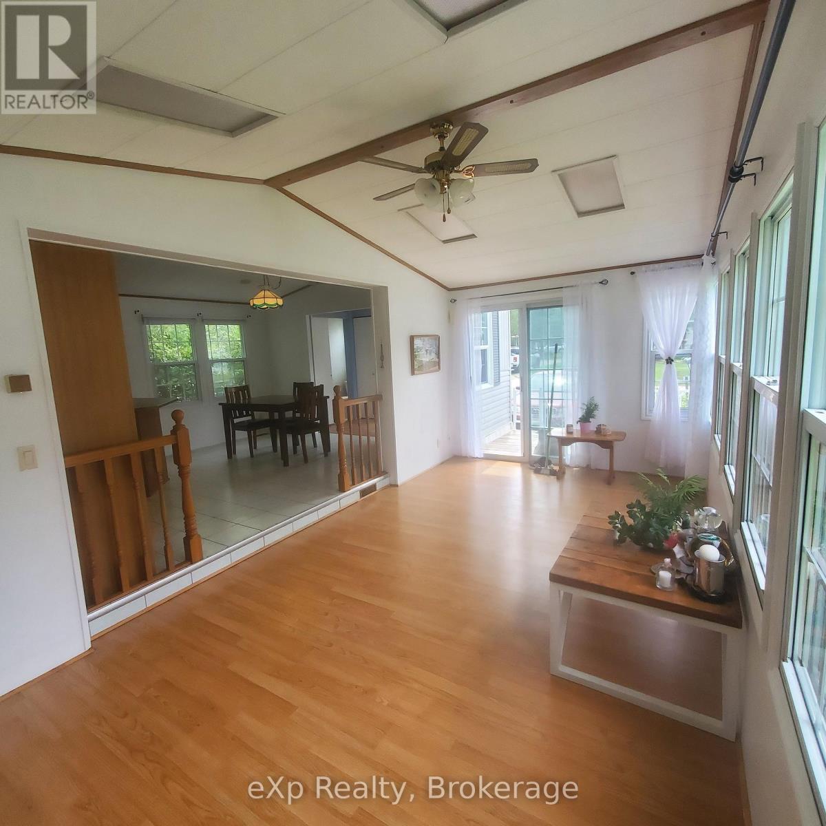 24 Prince Charles Avenue N, Springwater, Ontario  L0L 1P0 - Photo 23 - S12281068