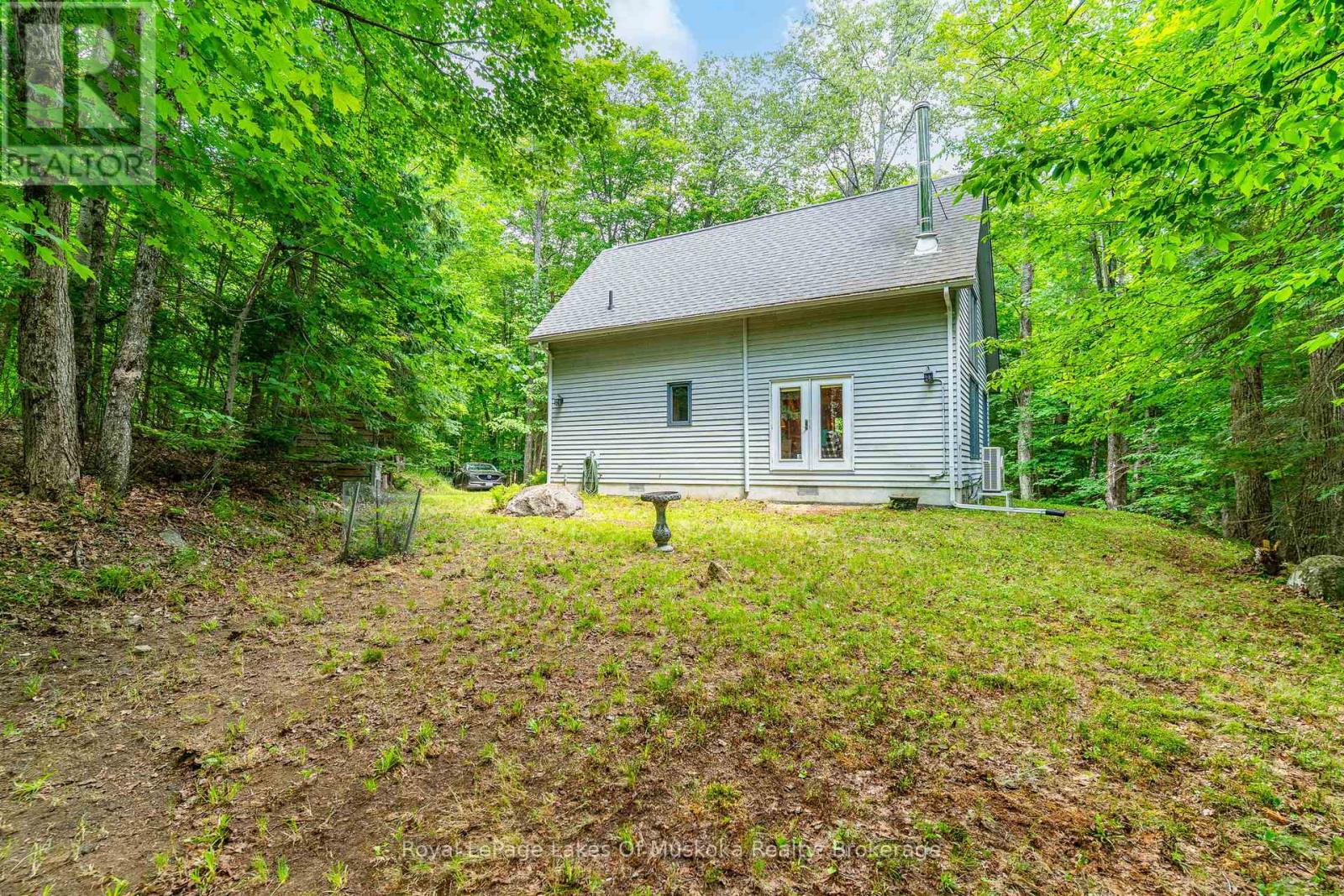 1236 Grace Road, Minden Hills, Ontario  K0M 2K0 - Photo 30 - X12281164