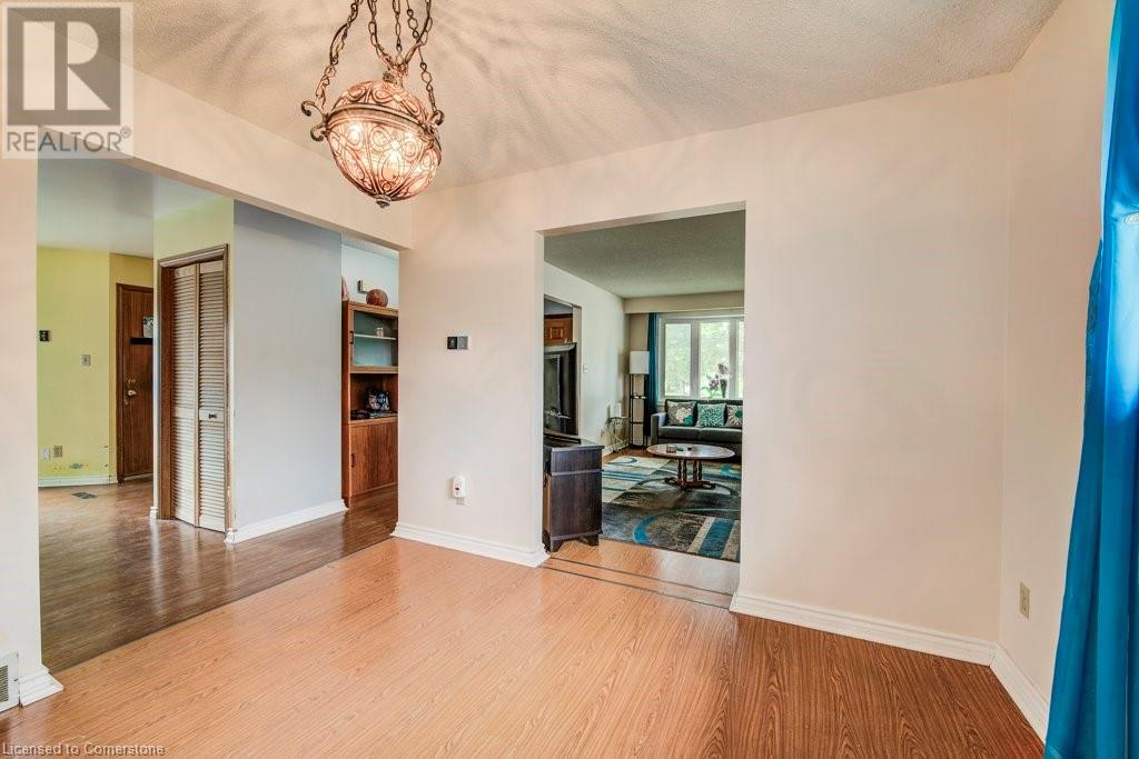 303 Conservation Drive, Waterloo, Ontario  N2V 1V5 - Photo 12 - 40750691