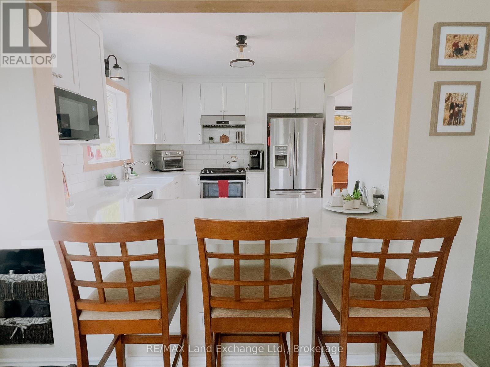 410 Queen Street S, Kincardine, Ontario  N2Z 0A4 - Photo 6 - X12281351