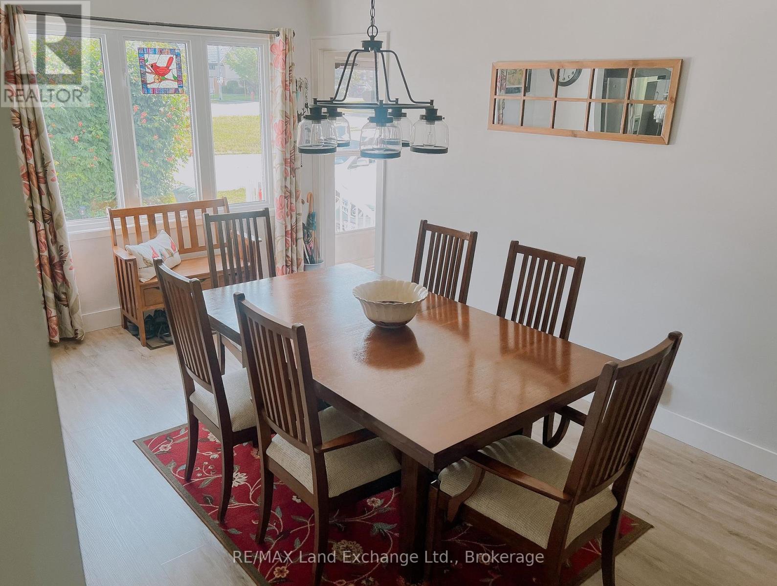 410 Queen Street S, Kincardine, Ontario  N2Z 0A4 - Photo 8 - X12281351