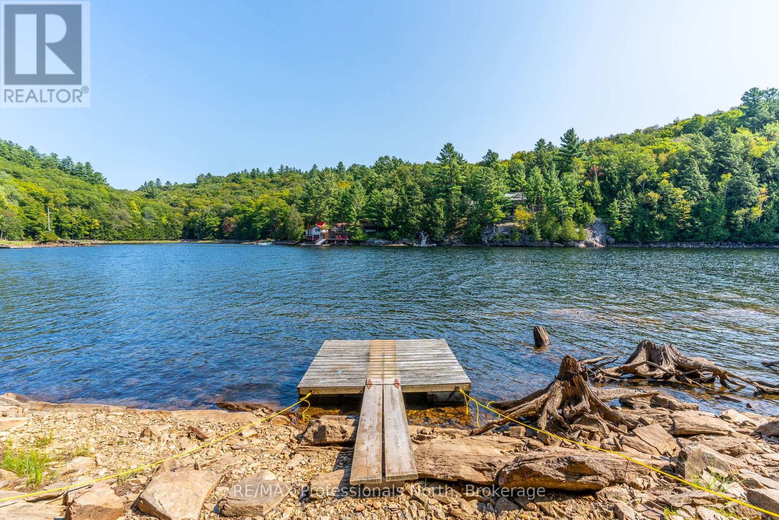 13055 Little Hawk South Shore Road, Algonquin Highlands, Ontario  K0M 1J1 - Photo 27 - X12281388