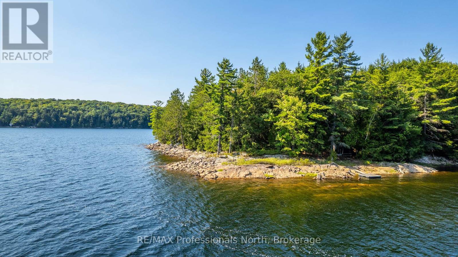 13055 Little Hawk South Shore Road, Algonquin Highlands, Ontario  K0M 1J1 - Photo 45 - X12281388