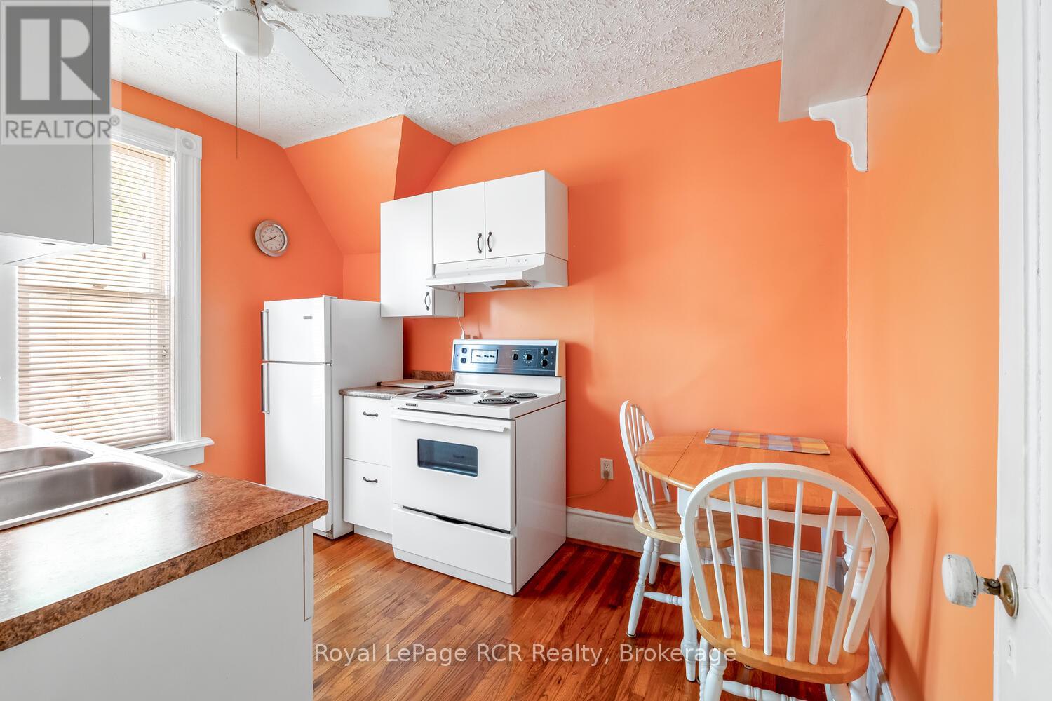 391 Brown Street, South Bruce Peninsula, Ontario  N0H 2T0 - Photo 23 - X12281497