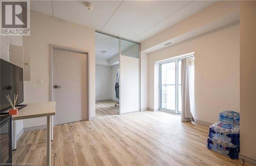 269 Sunview Street Unit# 605, Waterloo, Ontario  N2L 3V8 - Photo 5 - 40750754