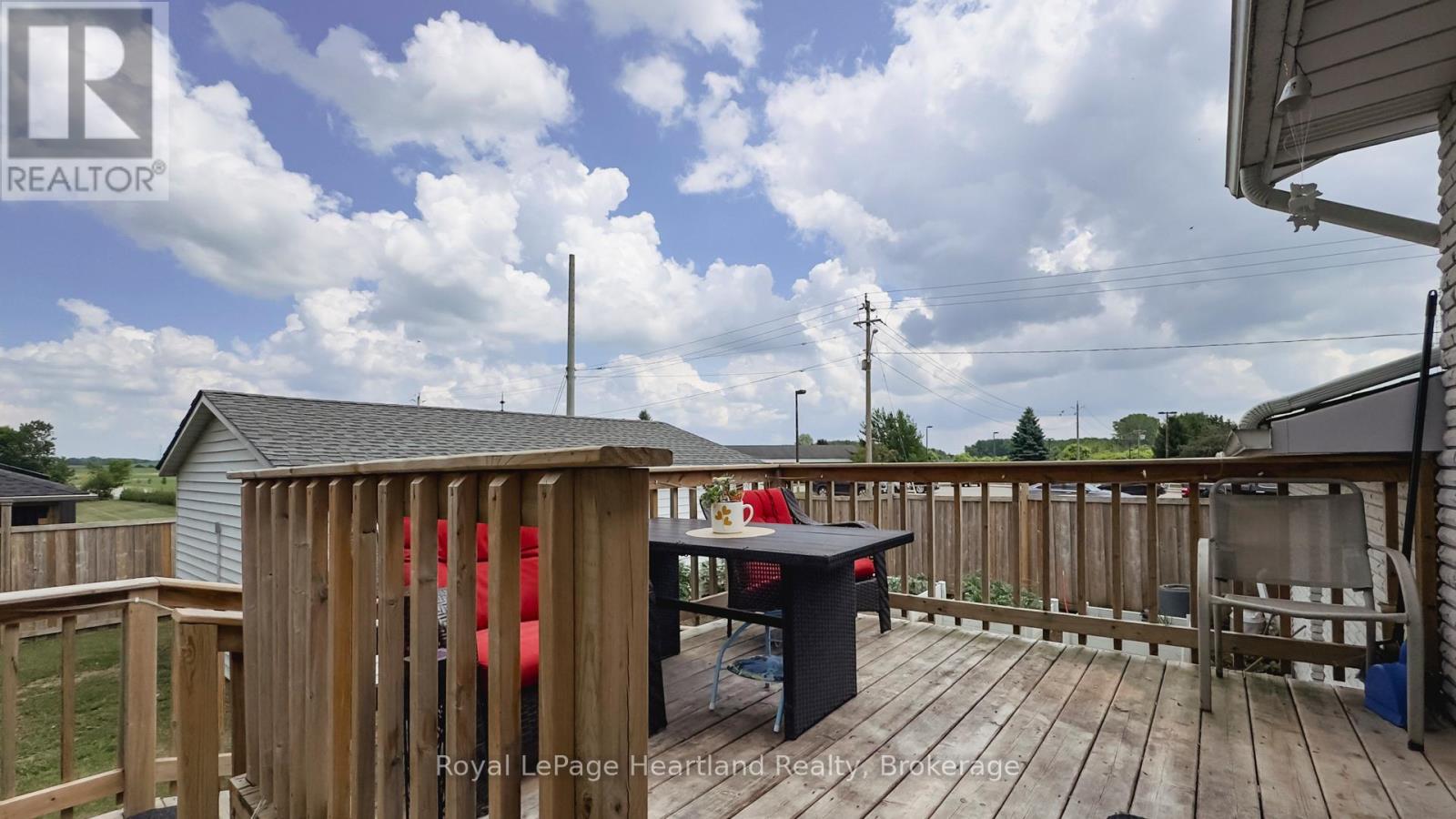 1 Alexander Street, Huron East, Ontario  N0K 1W0 - Photo 15 - X12281577