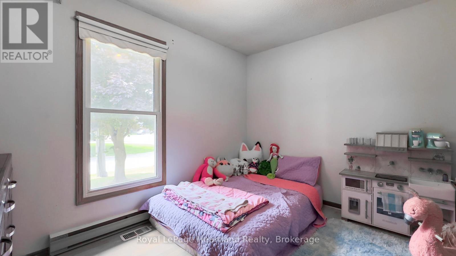 1 Alexander Street, Huron East, Ontario  N0K 1W0 - Photo 20 - X12281577