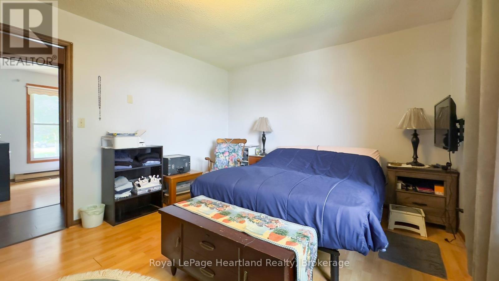 1 Alexander Street, Huron East, Ontario  N0K 1W0 - Photo 23 - X12281577