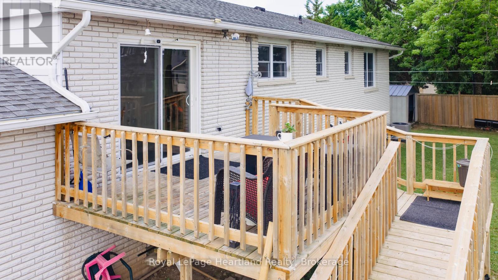 1 Alexander Street, Huron East, Ontario  N0K 1W0 - Photo 39 - X12281577