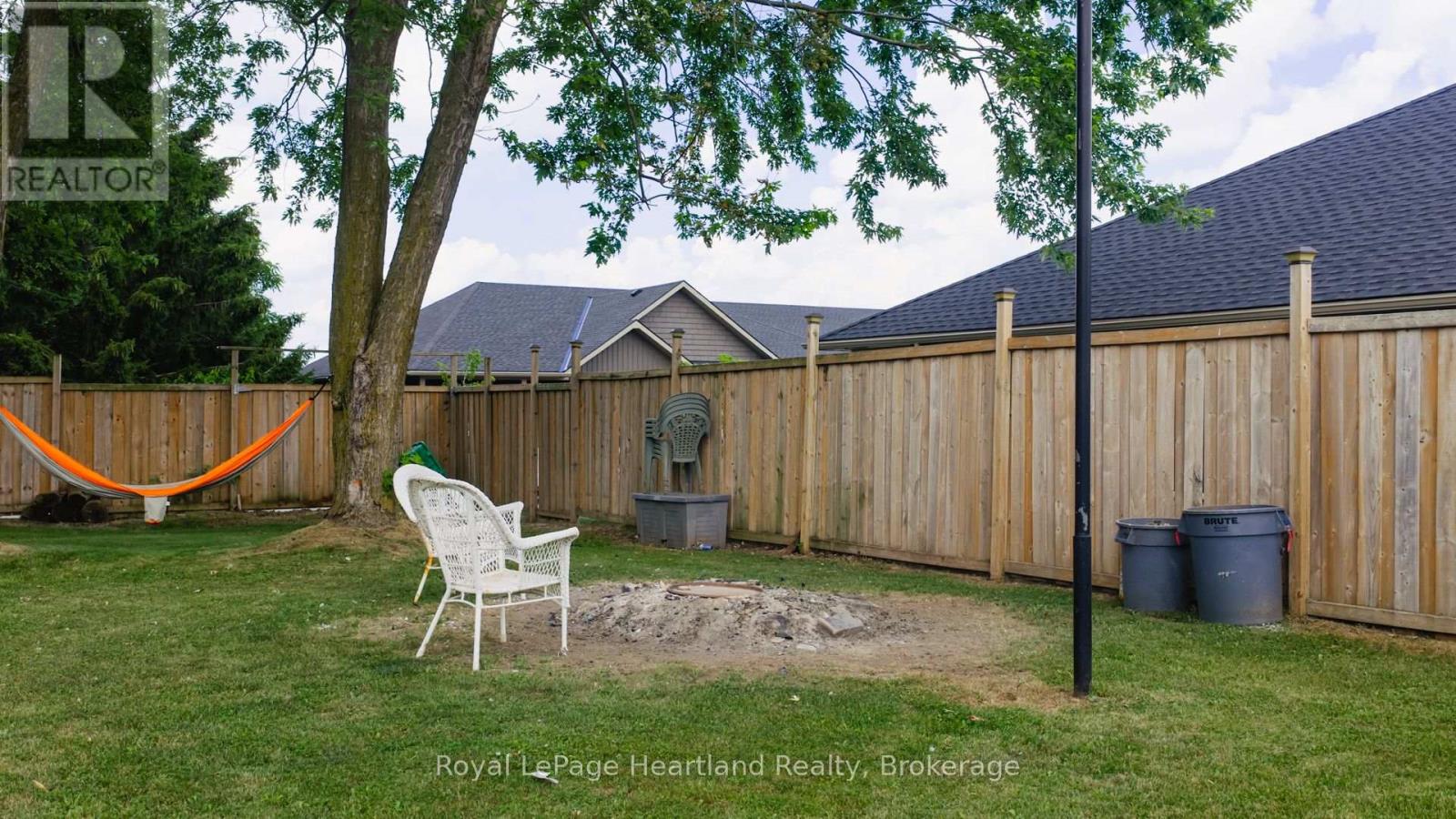 1 Alexander Street, Huron East, Ontario  N0K 1W0 - Photo 45 - X12281577