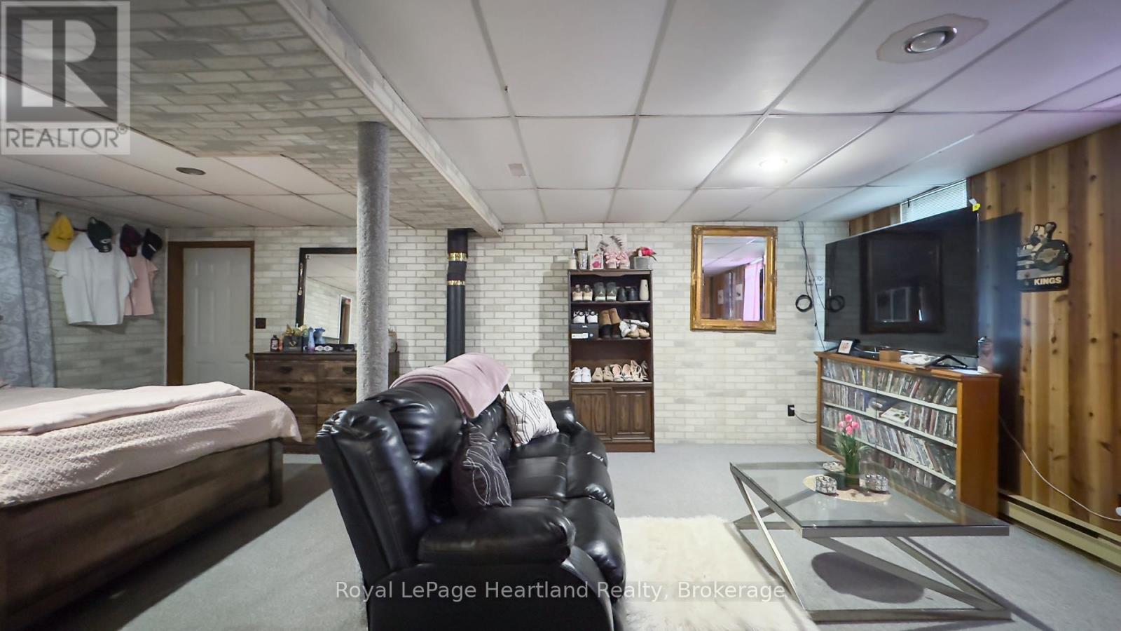1 Alexander Street, Huron East, Ontario  N0K 1W0 - Photo 6 - X12281577