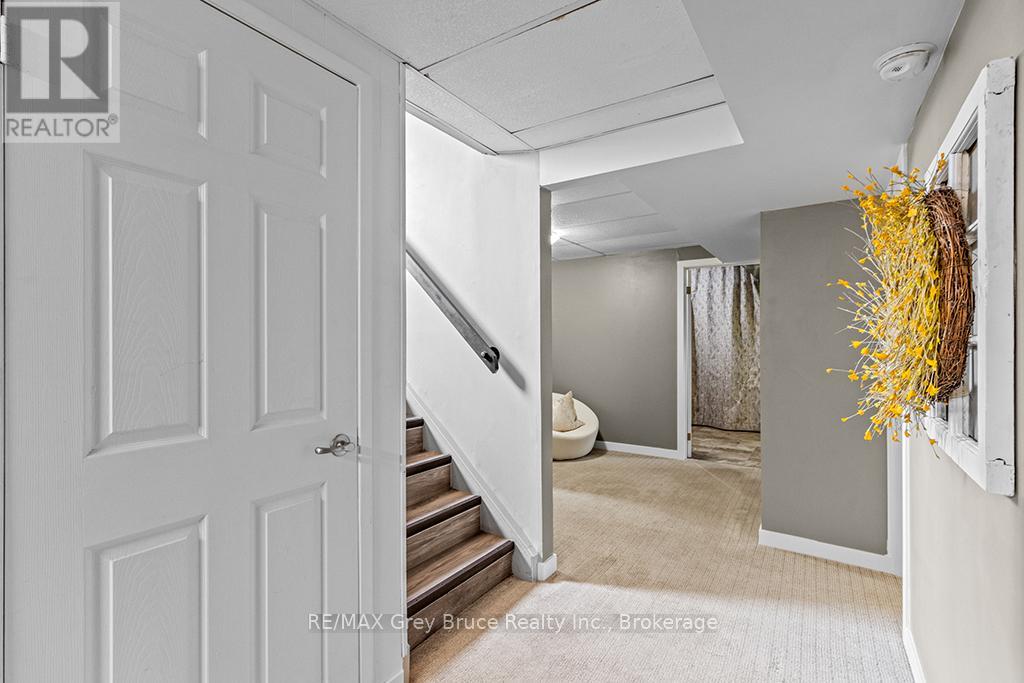 580 2nd  A Street W, Owen Sound, Ontario  N4K 6H4 - Photo 25 - X12281642