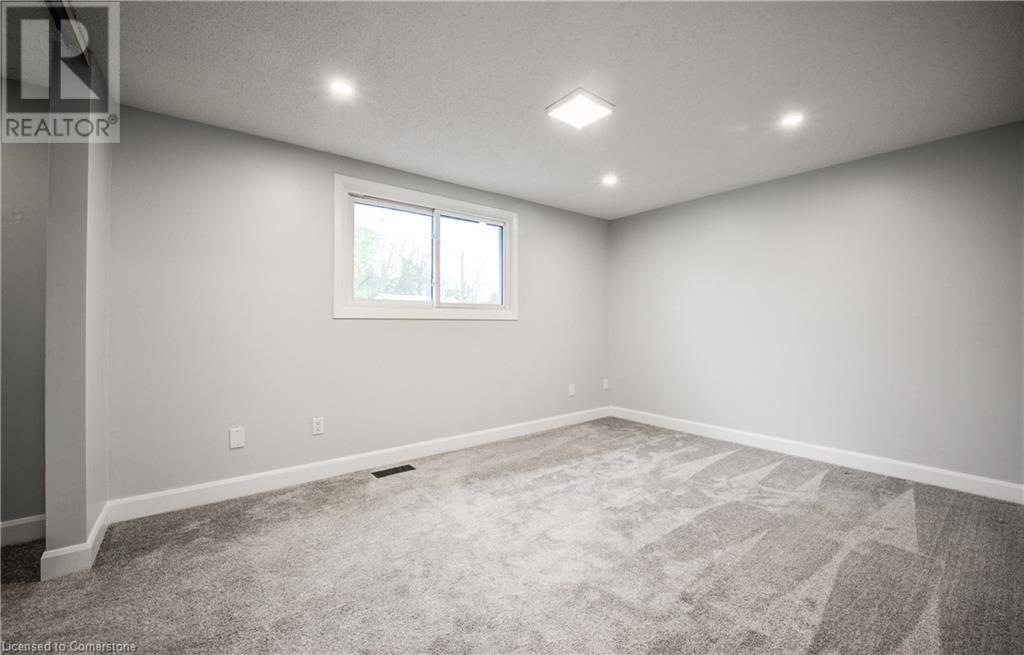 273 Pioneer Drive, Kitchener, Ontario  N2P 1M9 - Photo 11 - 40750785