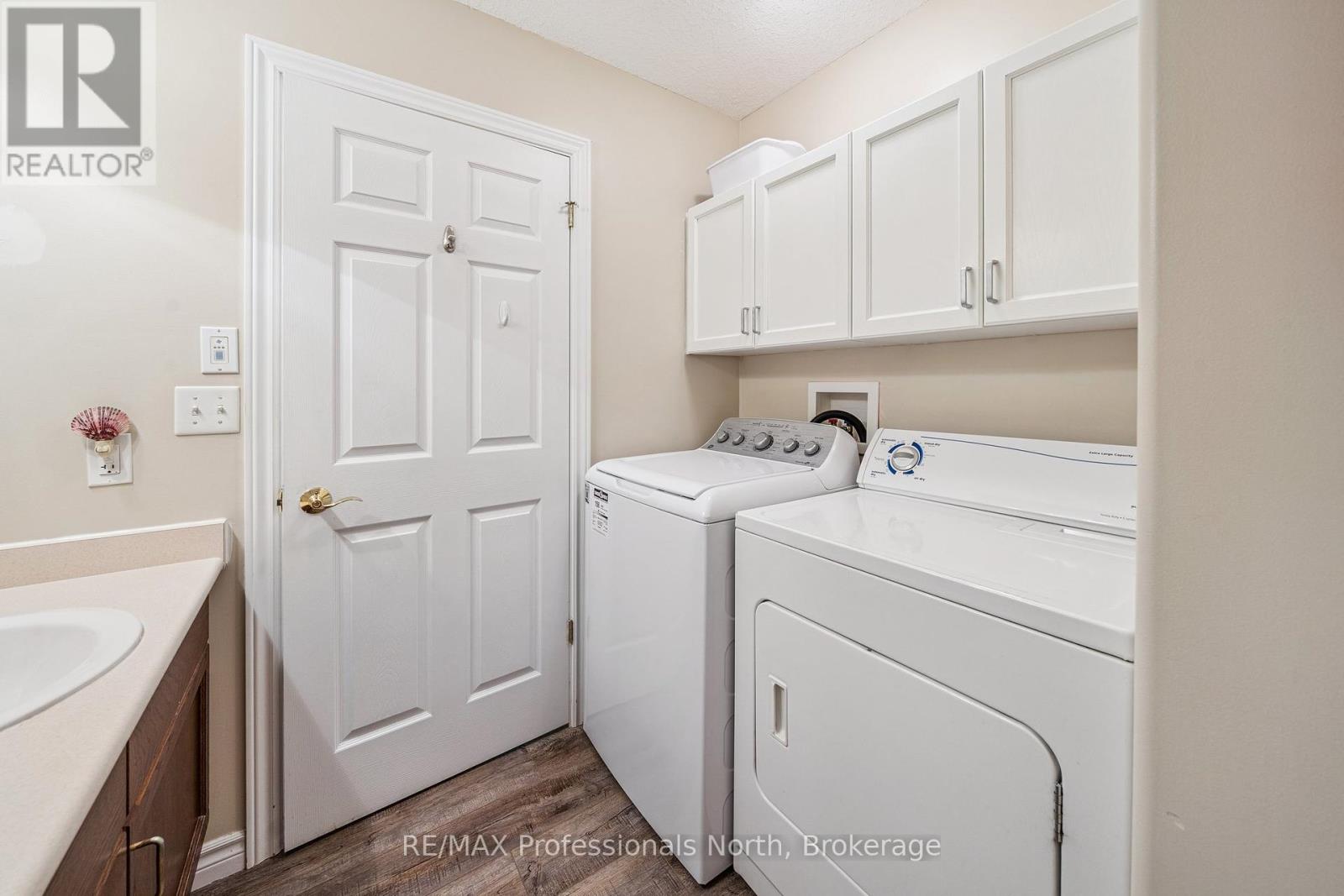 57 Young Street S, Huntsville, Ontario  P1H 1T8 - Photo 20 - X12281653