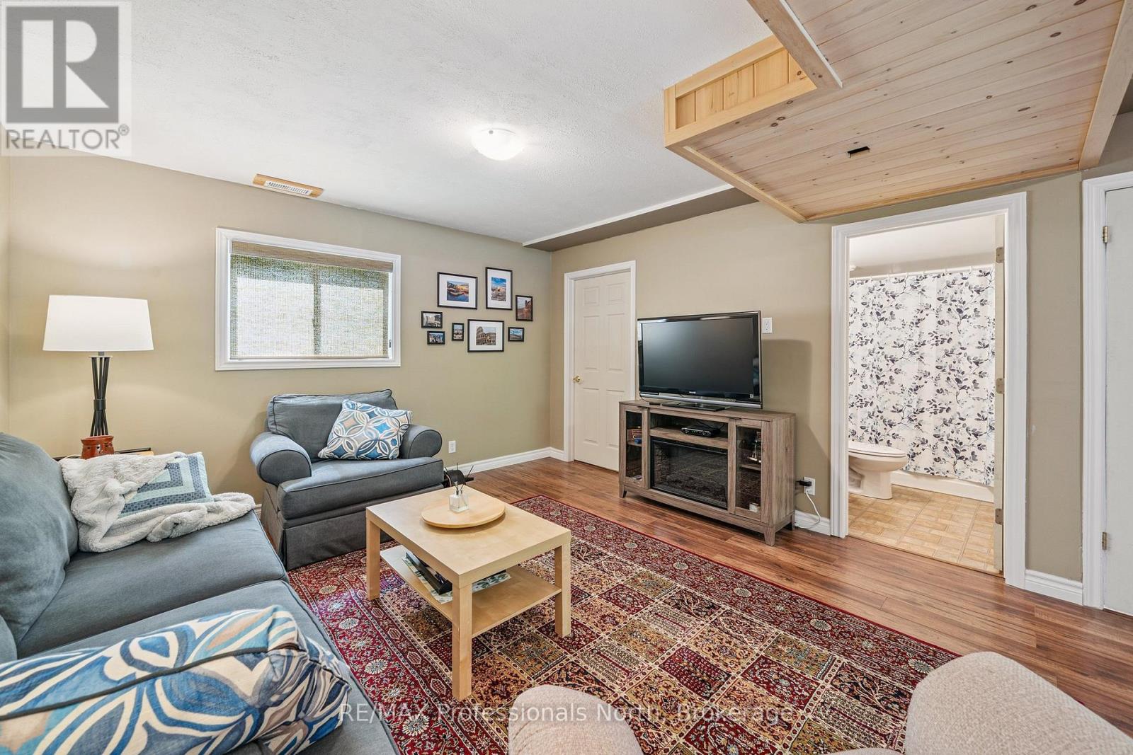 57 Young Street S, Huntsville, Ontario  P1H 1T8 - Photo 22 - X12281653