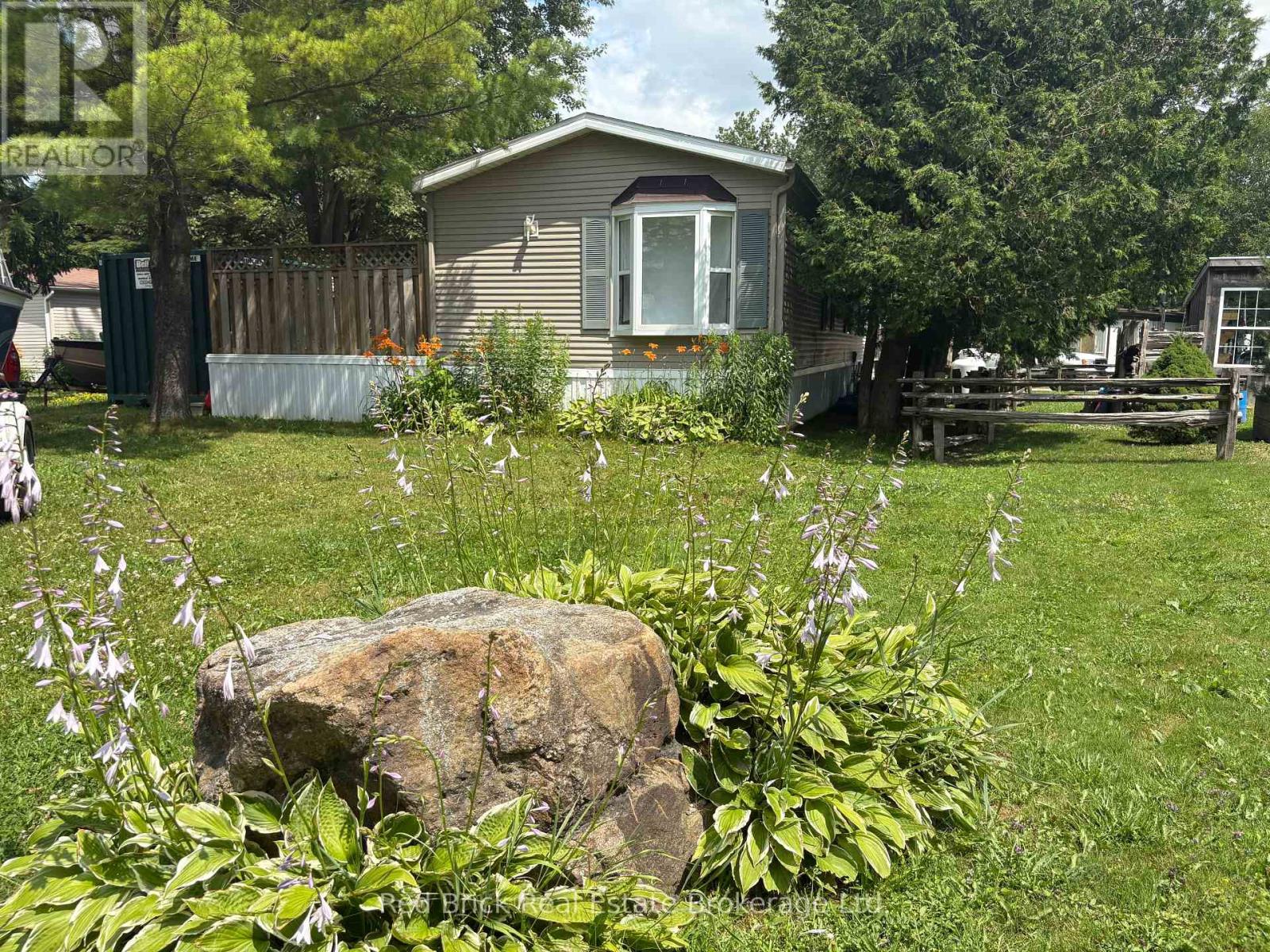 6 LANE STREET, Centre Wellington, Ontario