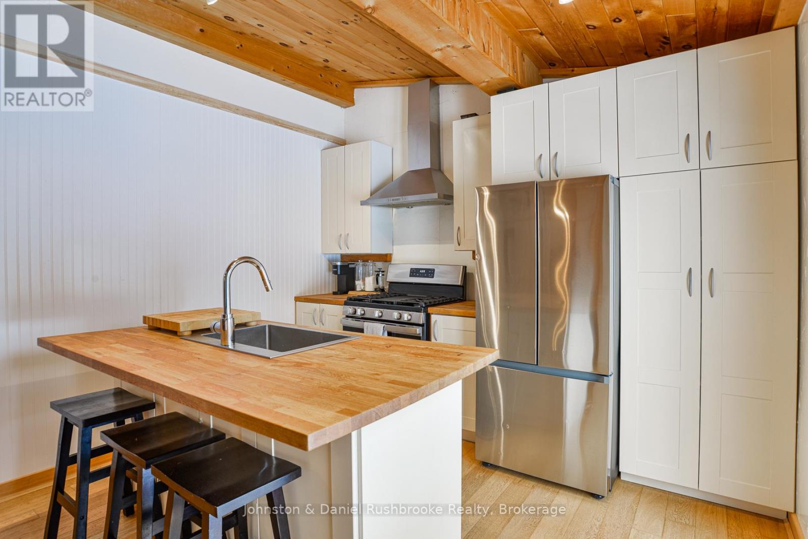 1217 Sherwood Forest Road, Bracebridge, Ontario  P1L 1X3 - Photo 8 - X12281950