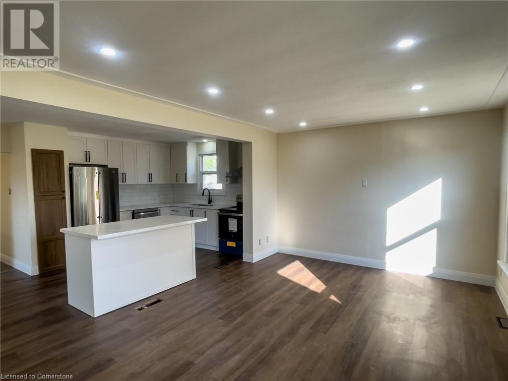 42 WAYNE Drive, Kitchener, Ontario