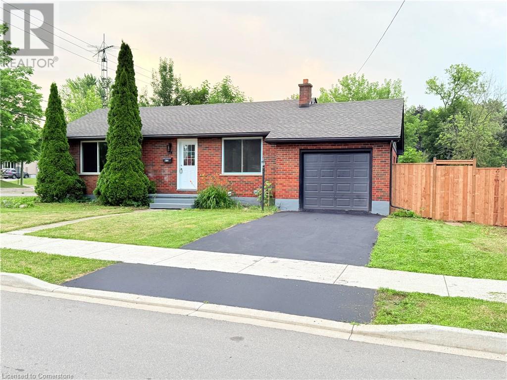 266 Fifth Avenue, Woodstock, Ontario  N4S 2G1 - Photo 2 - 40750872