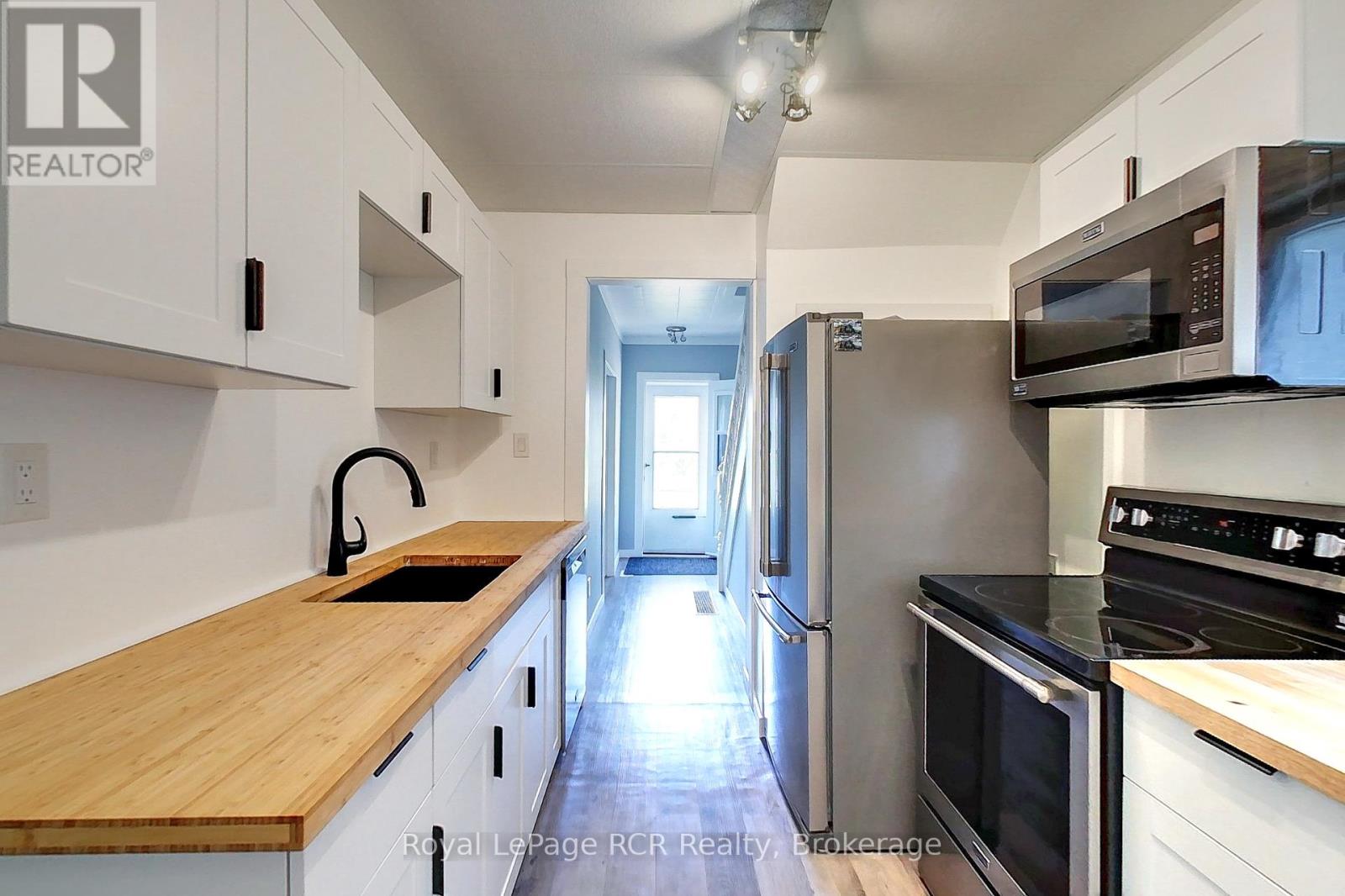 2245 3rd Avenue E, Owen Sound, Ontario  N4K 2M5 - Photo 9 - X12282238