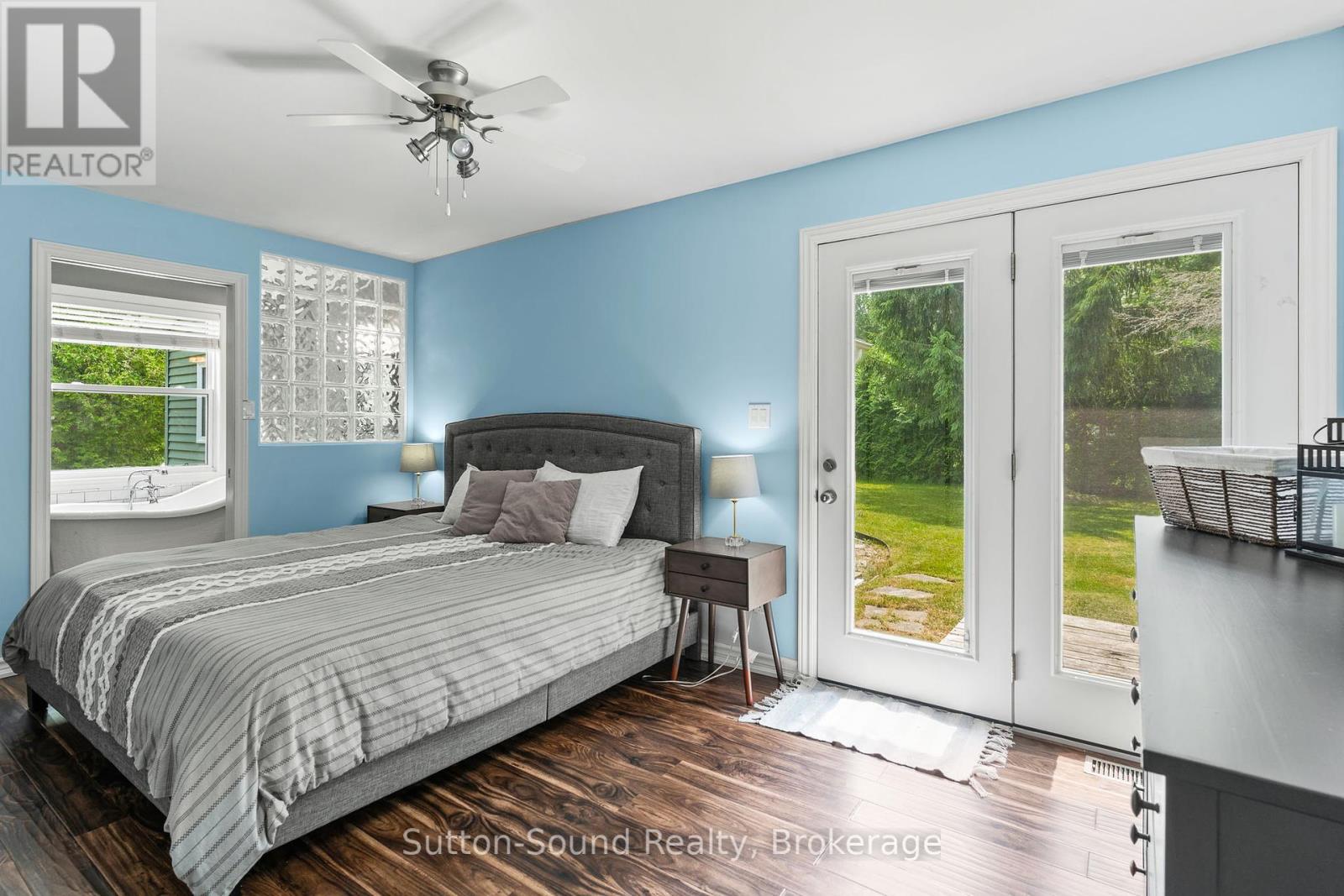 749 Oxford Crescent, South Bruce Peninsula, Ontario  N0H 2G0 - Photo 27 - X12282273