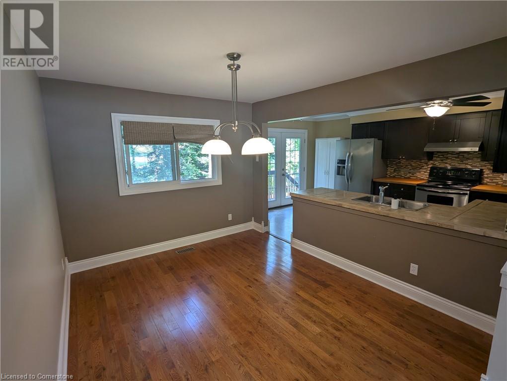 46 Murrayhill Court, Kitchener, Ontario  N2E 1N9 - Photo 7 - 40750784