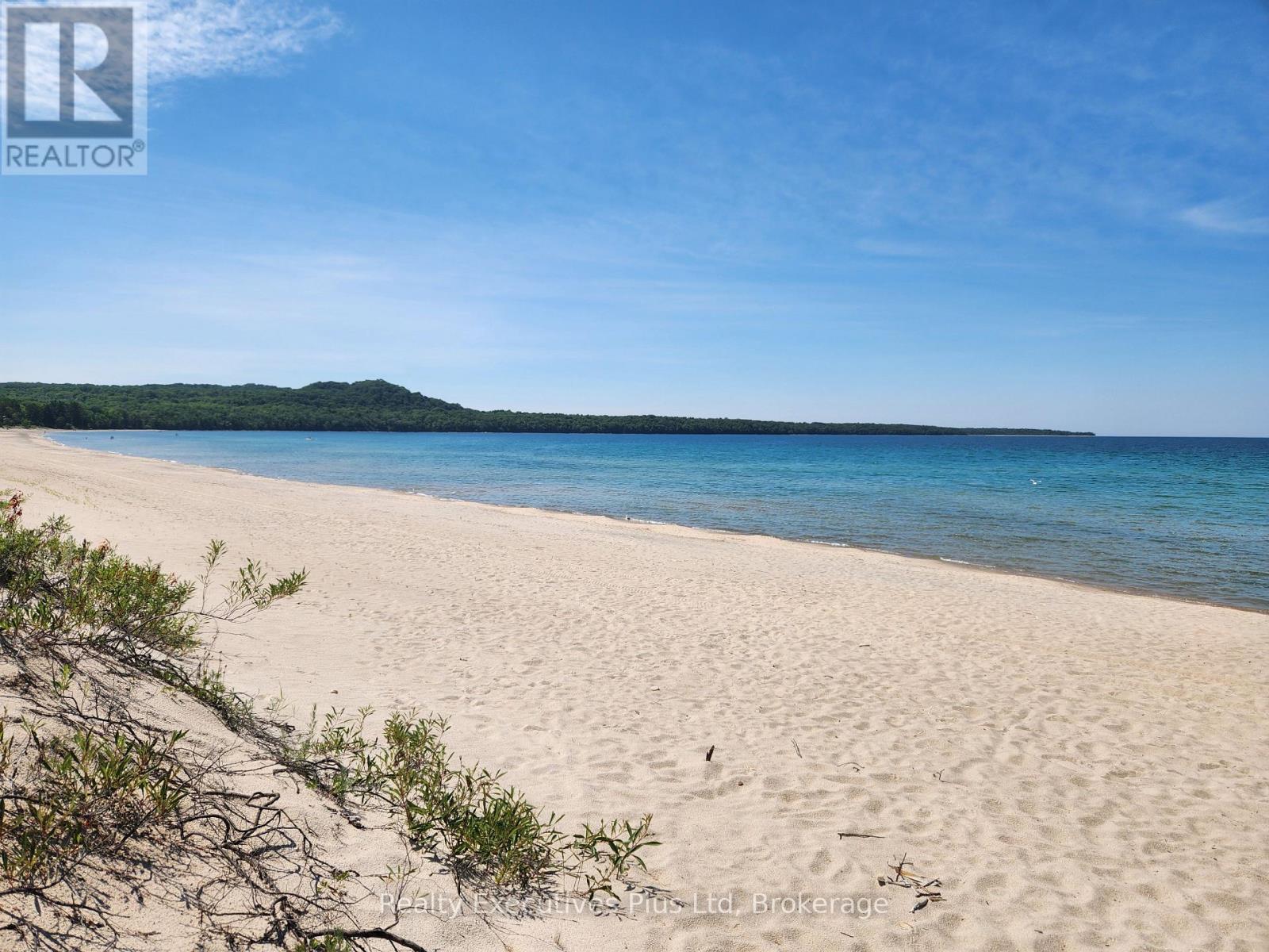 2 Zhingos Miikaans Lane, Christian Island 30, Ontario  L9M 0A9 - Photo 17 - S12282346