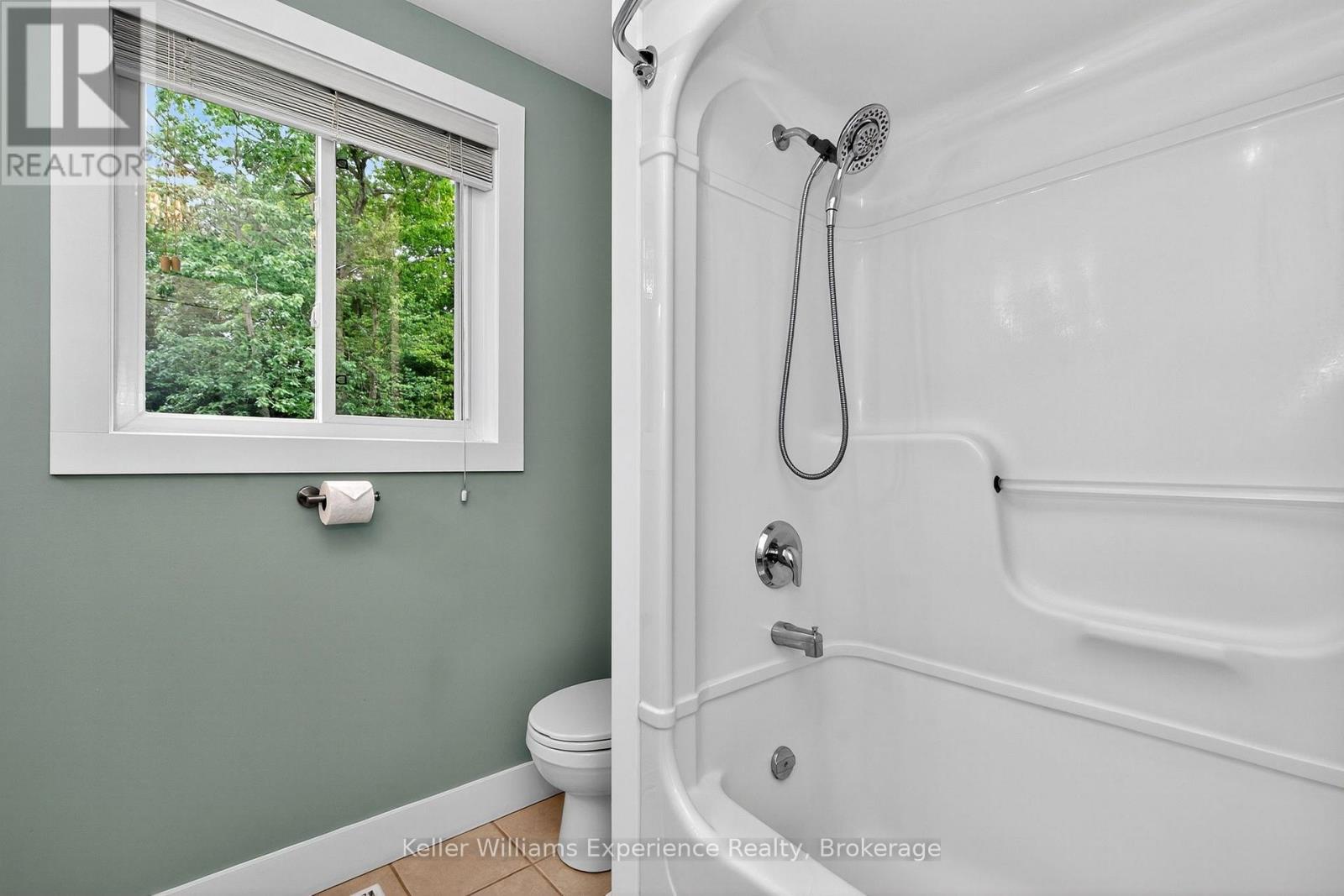 177 Robins Point Road, Tay, Ontario  L0K 2A0 - Photo 22 - S12282388