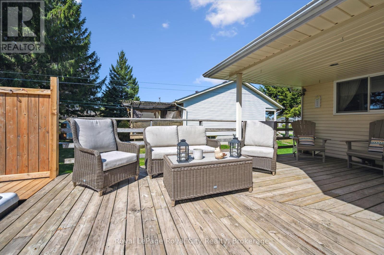 320 Bell Street, Minto, Ontario  N0G 2P0 - Photo 33 - X12282440