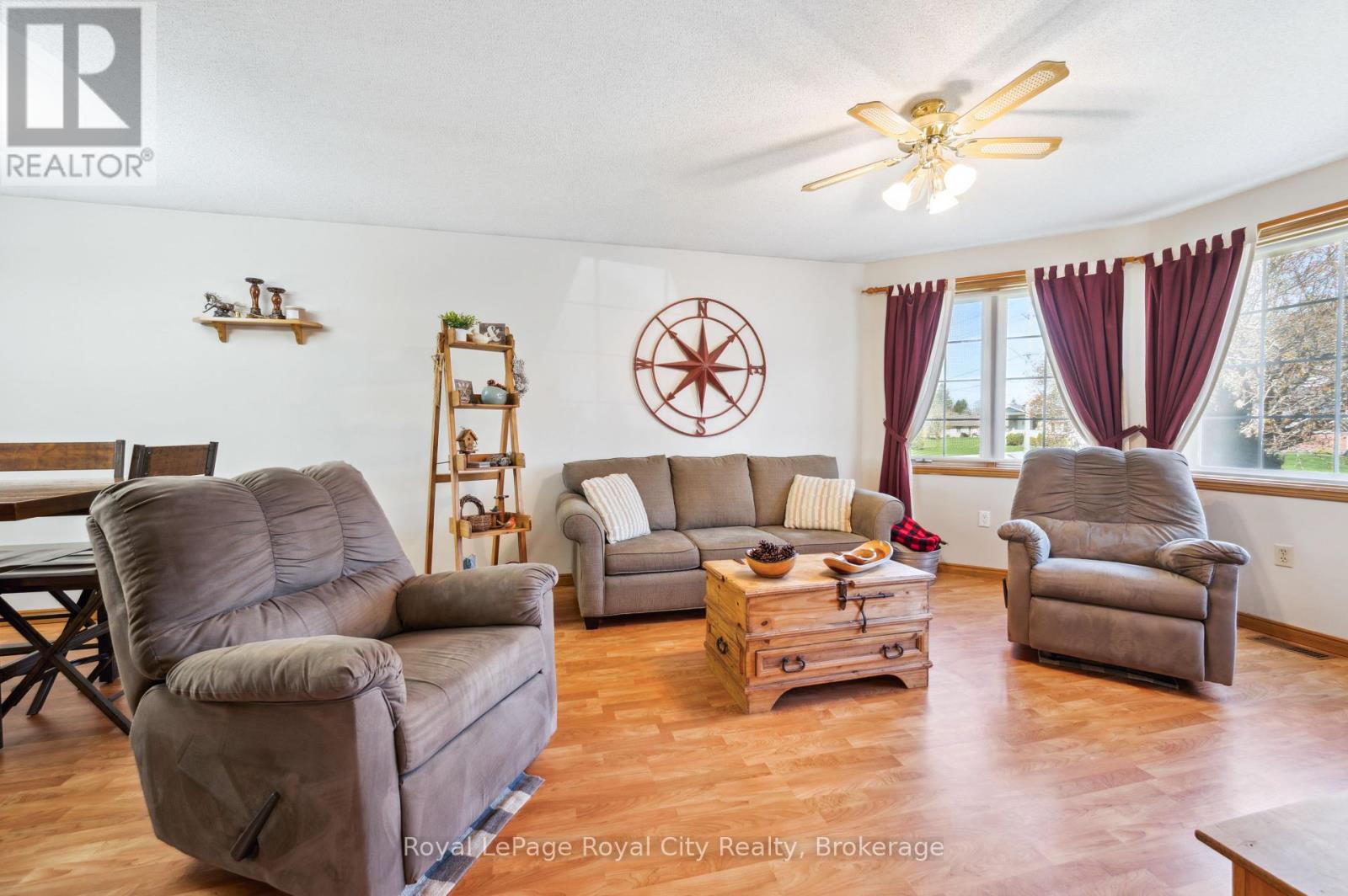 320 Bell Street, Minto, Ontario  N0G 2P0 - Photo 6 - X12282440