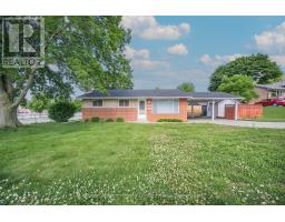 155 BERWICK STREET, Woodstock, Ontario