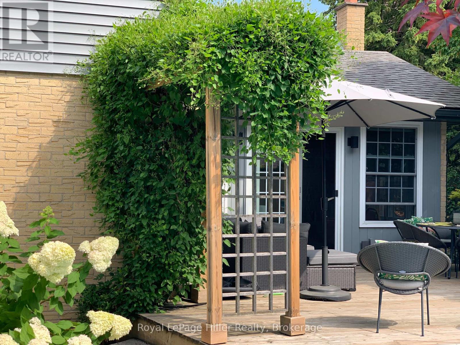 61 Baker Street, Stratford, Ontario  N5A 7A2 - Photo 7 - X12282787