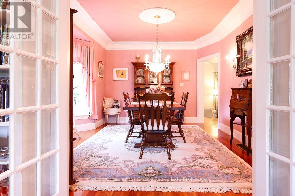 82 Princess Street, Stratford, Ontario  N5A 6C6 - Photo 11 - X12282788