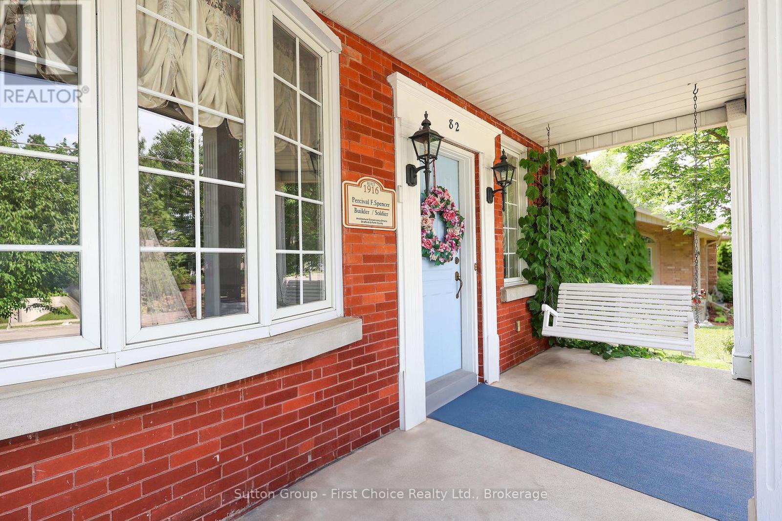82 Princess Street, Stratford, Ontario  N5A 6C6 - Photo 2 - X12282788