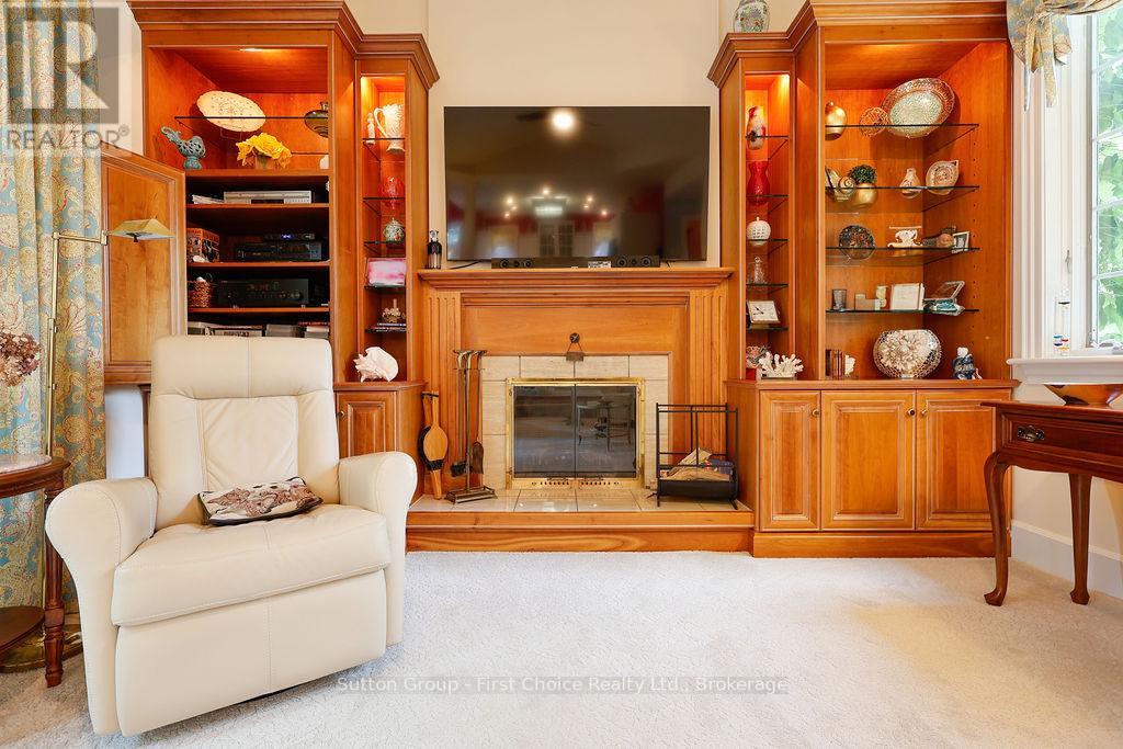 82 Princess Street, Stratford, Ontario  N5A 6C6 - Photo 22 - X12282788