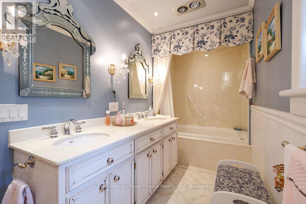 82 Princess Street, Stratford, Ontario  N5A 6C6 - Photo 28 - X12282788