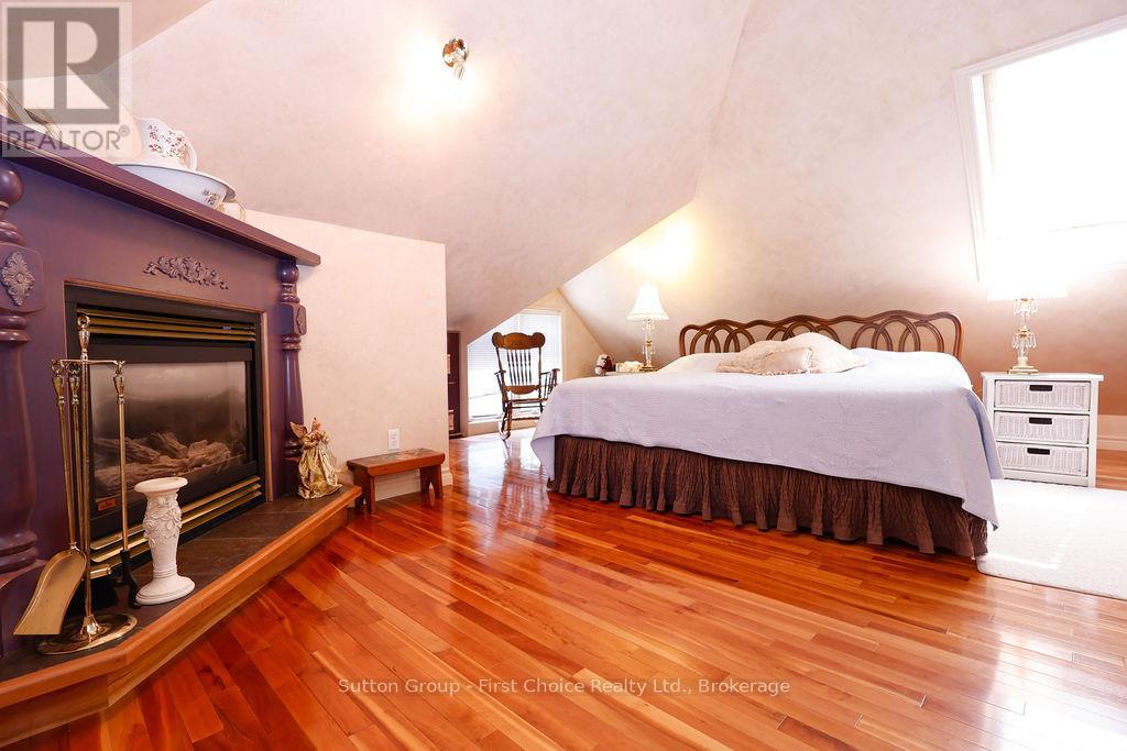 82 Princess Street, Stratford, Ontario  N5A 6C6 - Photo 32 - X12282788