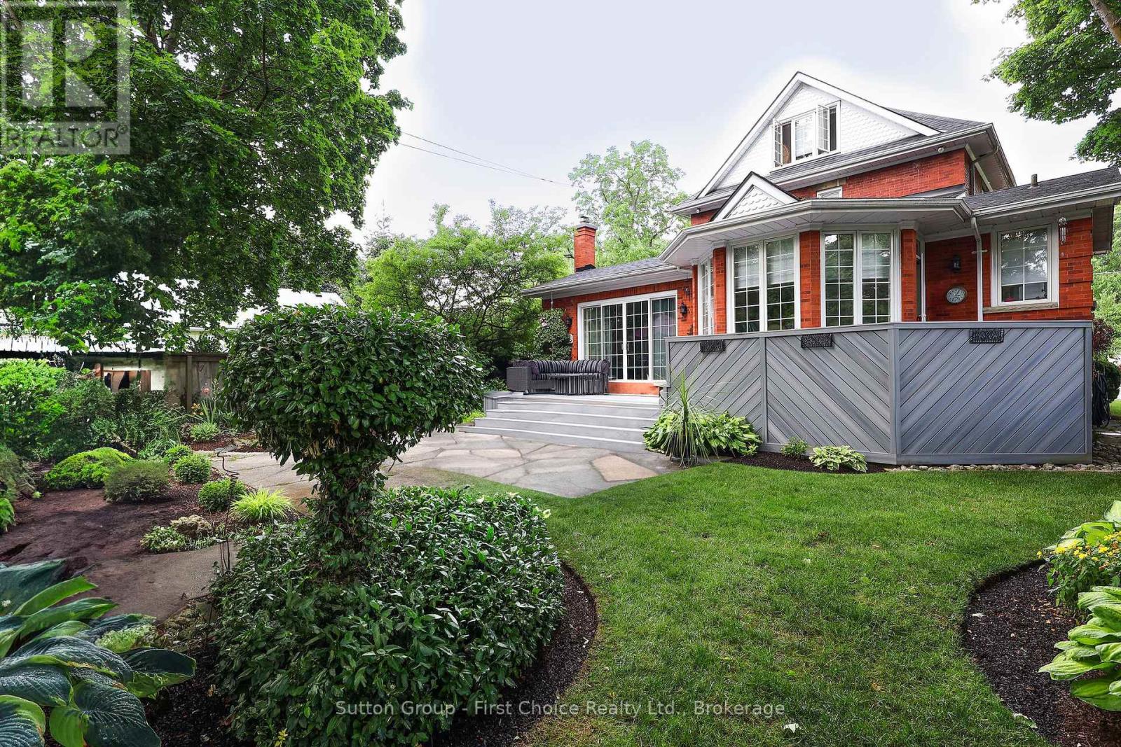 82 Princess Street, Stratford, Ontario  N5A 6C6 - Photo 42 - X12282788