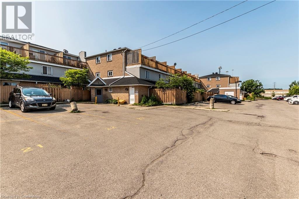 67 VALLEYVIEW Road Unit# 35, Kitchener, Ontario