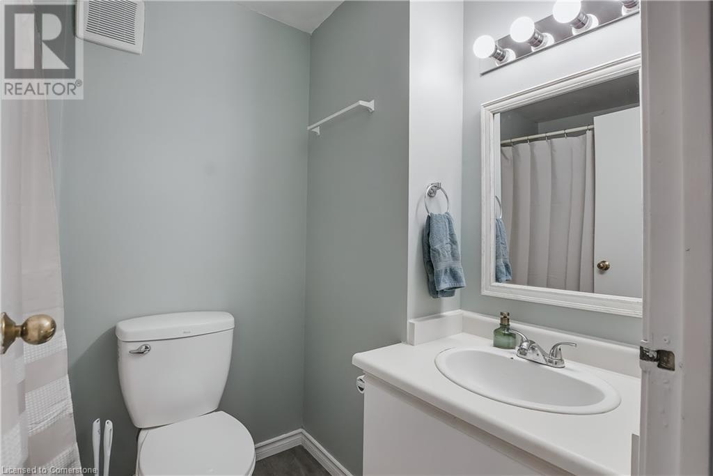 67 Valleyview Road Unit# 35, Kitchener, Ontario  N2E 3J1 - Photo 11 - 40750977