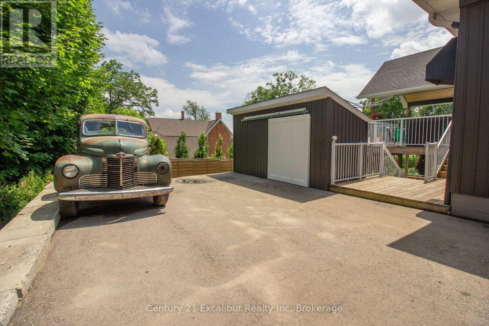 566 St. Patrick Street E, Centre Wellington, Ontario  N1M 1N2 - Photo 31 - X12282986