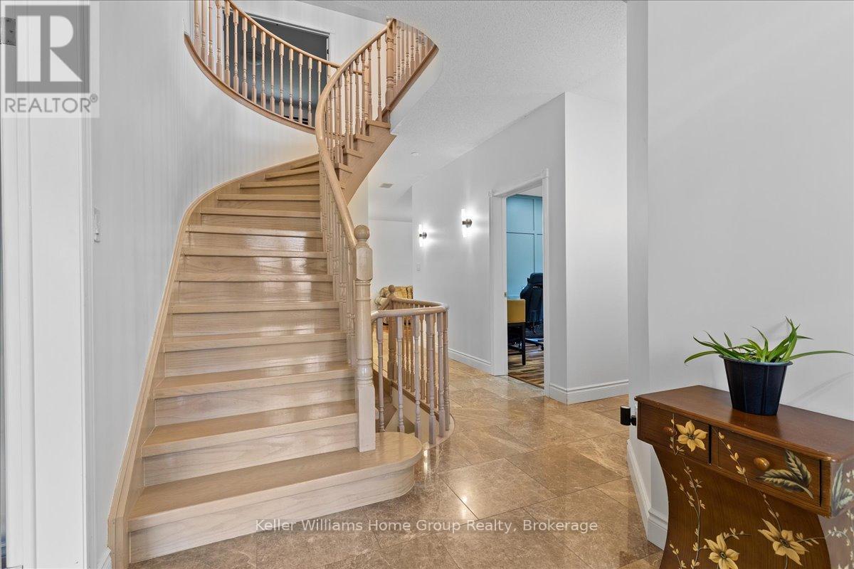 98 Hume Drive, Cambridge, Ontario  N1T 1N3 - Photo 6 - X12224846